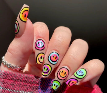 Make custom nail decals with a phomemo label maker