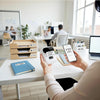 Phomemo M110 Etikettendrucker Selbstklebend Bluetooth mit 3 Etikettenrollen Barcode Etikettendrucker für Einzelhandel, Schule, Heim, Büro und kleine Unternehmen, Label Printer für Telefonen & PC, Weiß,Standard Printer